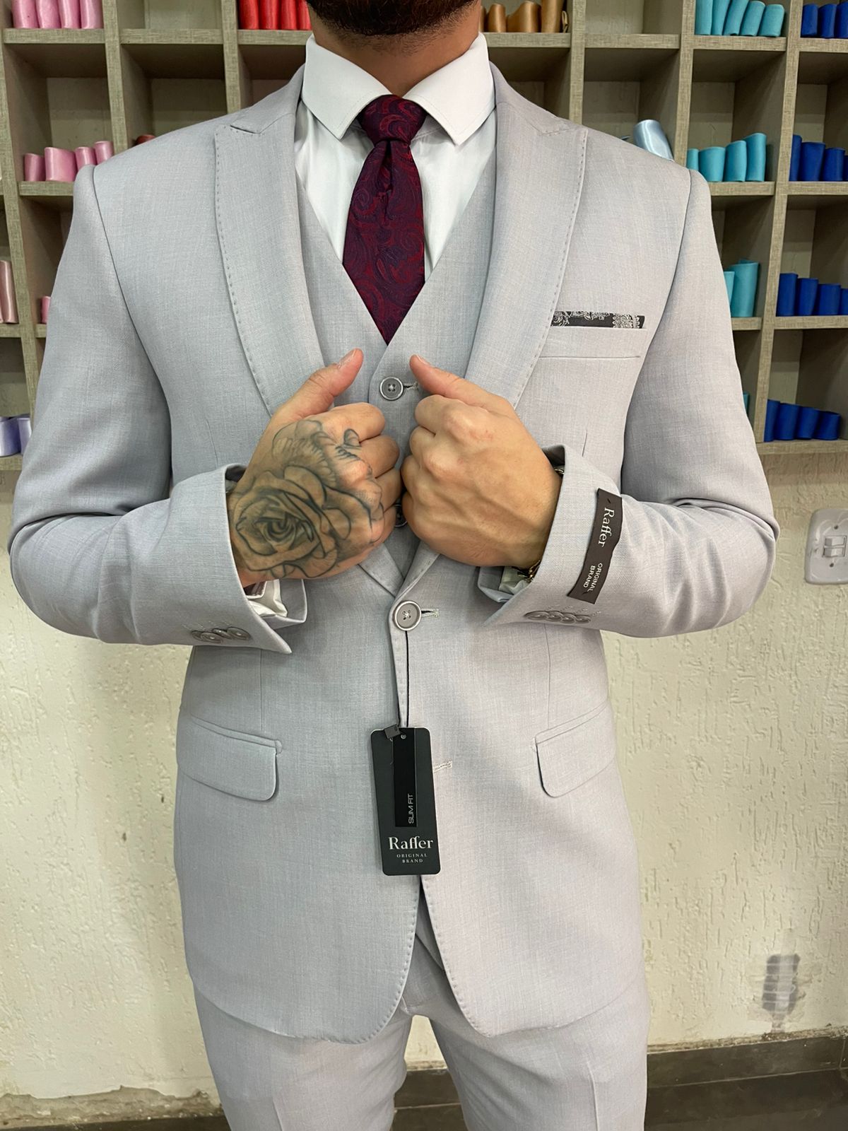 Terno Cinza Claro Raffer